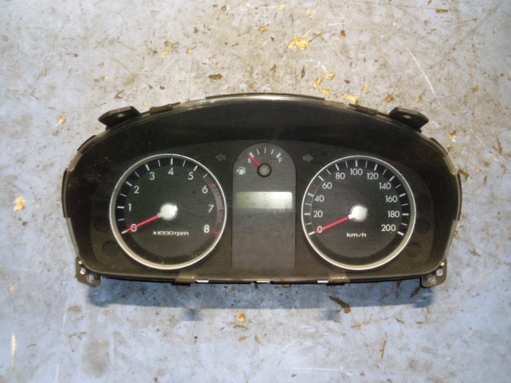 Хендай гетц приборы. Приборная панель Hyundai Getz 2007. Щиток приборов Гетц. Панель приборки Хендай Гетц. Приборная панель Гетц 1.4.