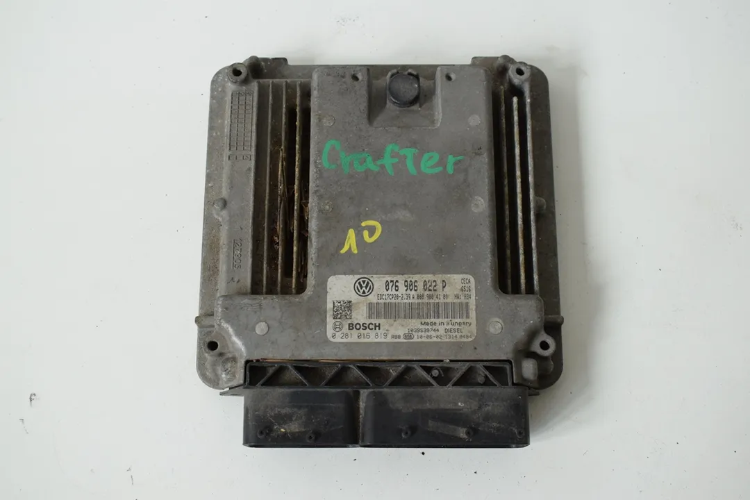 Купить Блок управления двигателем VW Crafter 2006-2016 076906022P