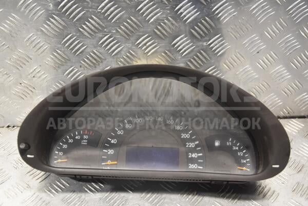 Панель приладів Mercedes C-class (W203) 2000-2007 A2035401347 168421 - 1