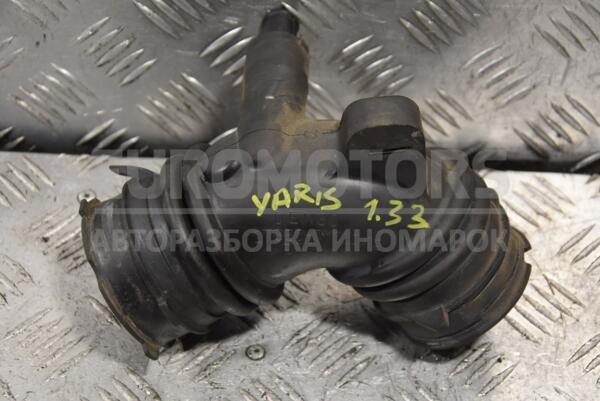 Патрубок повітряного фільтра Toyota Yaris 1.33 16V 2006-2011 178800Y010 204086