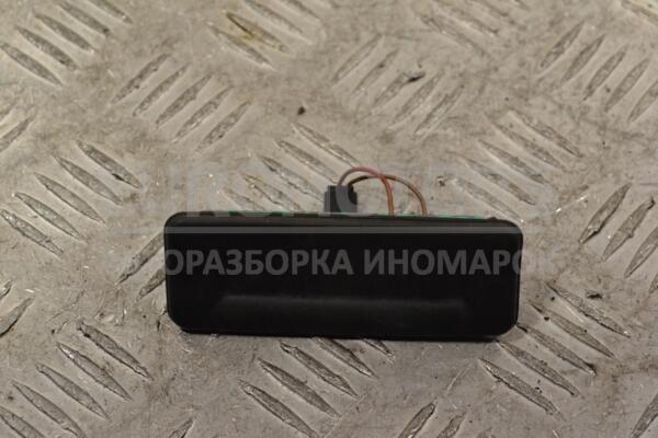 Кнопка открывания багажника наружная универсал Skoda Octavia (A5) 2004-2013 194382 1Z0827574C