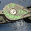 Кронштейн ролика-натяжителя ручейковий ременя VW Sharan 1.9tdi 1995-2010 03722010001 32268 - 3