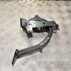 Петля кришки багажника права Skoda Superb 2008-2015 3T0827152 329349 - 3