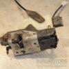 Замок двери задний левый электрический 6 пинов Peugeot 208 2012 9688080880 445820 - 4
