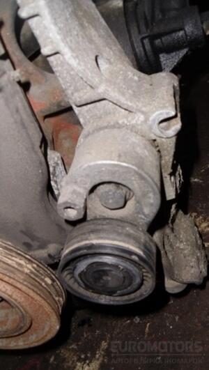 Натяжной ролик генератора (натяжитель) Renault Kangoo 1.5dCi 1998-2008 8200048468 11316