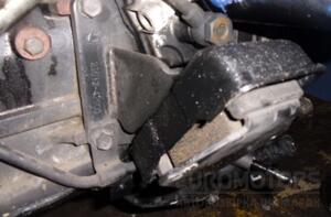 Кронштейн опоры двигателя правый Hyundai H1 2.5td 1997-2007 2161242900 11679