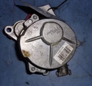 Вакуумний насос Renault Trafic 2.0dCi 2001-2014 8200376925 12434