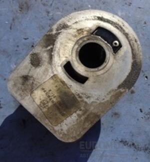 Теплообменник (Радиатор масляный) 05- Renault Kangoo 1.5dCi 1998-2008 8200267937 17704