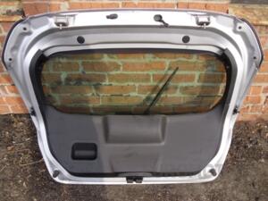 Замок кришки багажника електро Ford Fiesta 2008 8A61A442A66BA 18112