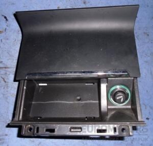Попільничка центральній консолі Skoda Superb 2008-2015 3T0857962 19020