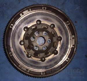Маховик демпферный VW Touran 1.9tdi 2003-2010 03g105264b 19558