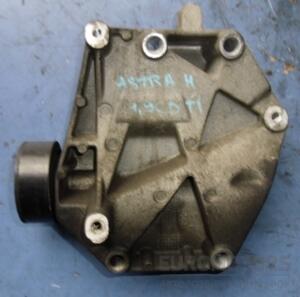 Кронштейн кондиционера Opel Astra 1.9cdti (H) 2004-2010 55191339 20247