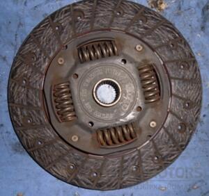 Диск сцепления VW Golf 1.4 16V (IV) 1997-2003 032141032f 20378