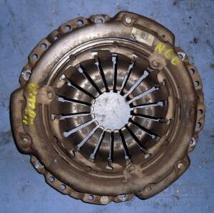 Корзина сцепления D215 нажим Renault Kangoo 1.5dCi 1998-2008 8200344394 20486