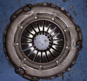 Корзина сцепления 03- Renault Master 2.5dCi 1998-2010 3000 951 380 20822