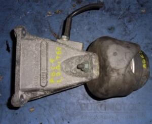 Кронштейн двигуна правий Audi A6 2.7T bi-turbo (C5) 1997-2004 8d0199308ad 21540