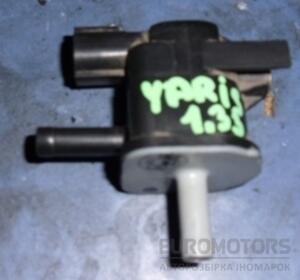 Клапан електромагнітний Toyota Yaris 1.33 16V 2006-2011 90910TC002 23277