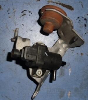 Клапан електромагнітний Renault Trafic 2.0dCi 2001-2014 8200762597 25171