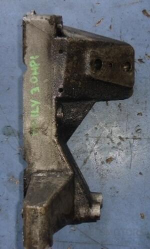 Кронштейн крепления двигателя левый Iveco Daily (E4) 2006-2011 504050582 28761