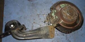 Накладка опорного кронштейна левая Skoda Octavia (A5) 2004-2013 1K0501475 30656