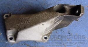 Кронштейн двигателя левый Audi A4 (B7) 2004-2007 8E0199307A 31254