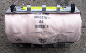 Подушка безпеки пасажир (в торпедо) Airbag Toyota Yaris 2006-2011 305204420AD 31352