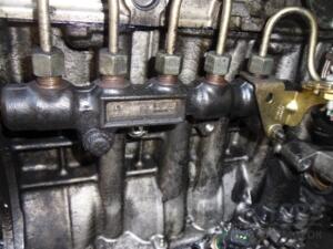 Паливна рейка (без датчика) Citroen C4 1.6hdi 2004-2011 9654592680 31913