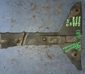 Кронштейн бампера передний левый VW LT (II) 1996-2006 2d0807135 35116