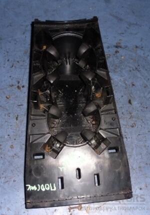 Подстаканник в консоль Mercedes M-Class (W164) 2005-2011 A1646801814 36978