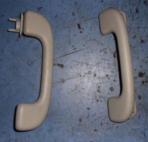 Ручка внутренняя потолочная передняя Mercedes M-Class (W164) 2005-2011 A1648100354 36992