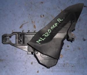 Кронштейн ручки передний правый Mercedes M-Class (W164) 2005-2011 A1647601834 37085