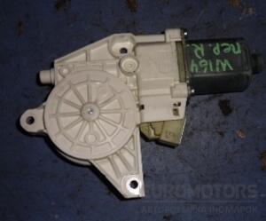 Моторчик стеклоподъемника передний правый Mercedes M-Class (W164) 2005-2011 A2518200842 37089