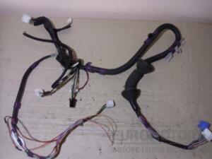 Проводка двери передняя правая (коса) Lexus RX 2003-2009 8215148200 39997