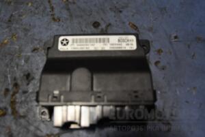 Блок управления двери передней левой Jeep Grand Cherokee 2005-2010 04602621af 42557
