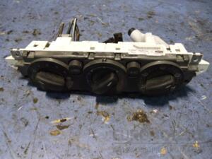 Блок управления печкой механ с конд Ford Focus (II) 2004-2011 3M5T19980AD 44233