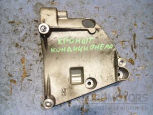 Кронштейн компрессора кондиционера BMW 5 2.8 24V (E39) 1995-2003 64551432237 44766