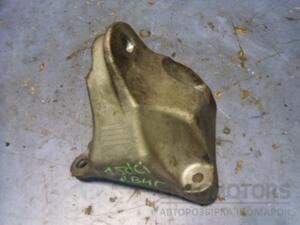 Кронштейн двигуна 03- Renault Kangoo 1.5dCi 1998-2008 113320021r 47207