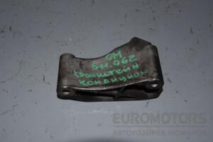 Кронштейн кондиціонера Mercedes C-class 2.2cdi, 2.7cdi (W203) 2000-2007 A6112340239 53874