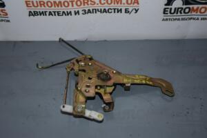 Механізм замка дверей бічний правої зсувний Hyundai H1 1997-2007 54272