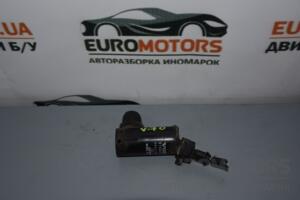 Насос омивача 1 вихід Volvo V70 2001-2006 9169611 55884