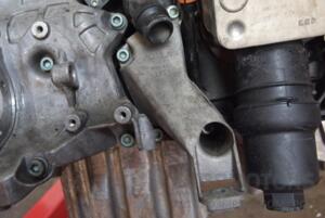 Кронштейн двигателя левый Audi A4 2.0tfsi (B7) 2004-2007 8E0199307a 60670