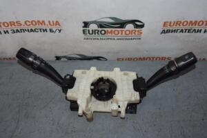 Підрульовий перемикач лівий Hyundai Trajet 2000-2008 62057