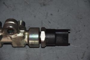 Датчик давления топлива в рейке Renault Master 2.5dCi 1998-2010 0281002568 64321
