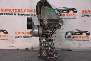 Кронштейн крепления генератора Renault Kangoo 1.5dCi 1998-2008 8200425034 64444
