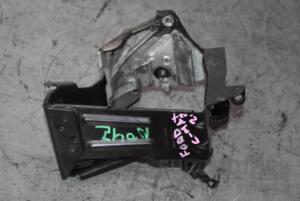 Кронштейн паливного фільтра Ford C-Max 2.0 16V 2003-2010 3M5Q9A072MM 66290