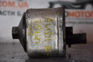 Теплообмінник (Радіатор масляний) Audi A6 2.5tdi V6 24V (C5) 1997-2004 059117021b 67057