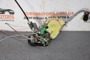 Замок двері передній правий електро Kia Sorento 2002-2009 813203 68202