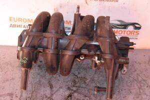 Колектор впускний пластик Renault Sandero 1.6 8V 2007-2013 8200647804 73263