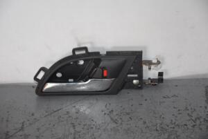 Ручка двері внутрішня передня права Honda CR-V 2007-2012 78911