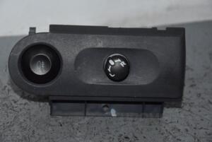 Кнопка противотуманок Mitsubishi Colt (Z3) 2004-2012 MN148893ZZ 81827-01